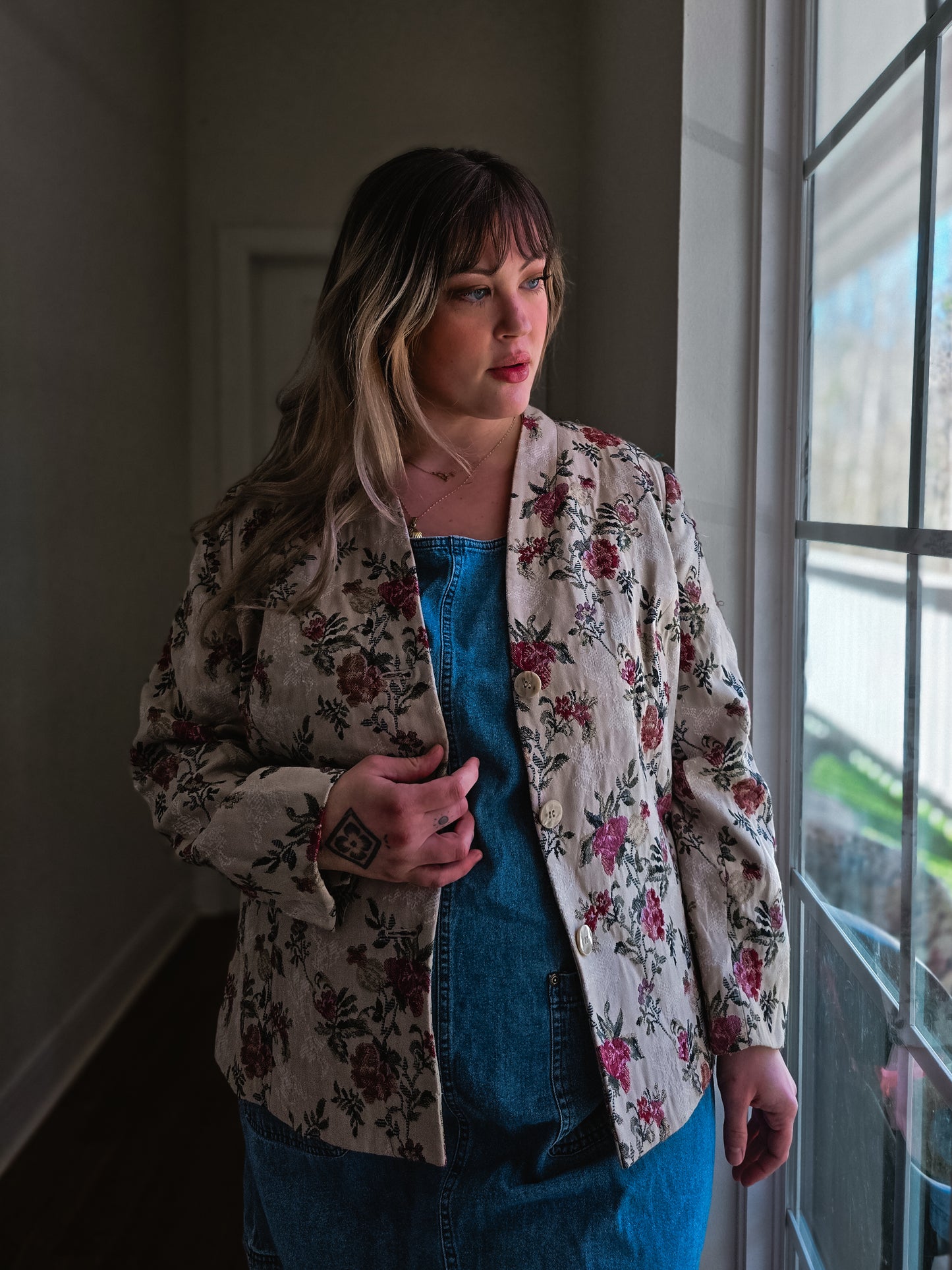 Floral Embroidered Jacket | XL-1X